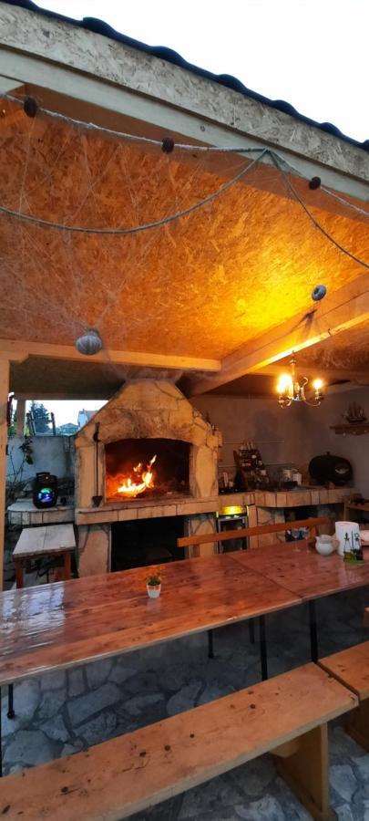 Apartmani Nikica Drage Buitenkant foto