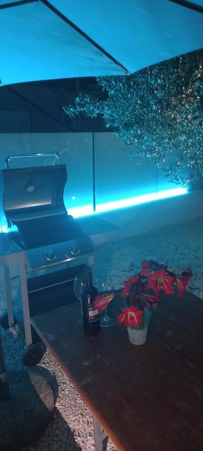 Apartmani Nikica Drage Buitenkant foto